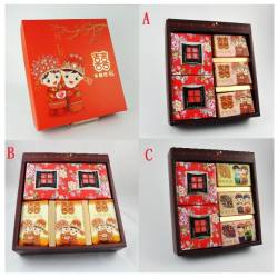 [雙層禮盒]幸福抱稻雙層喜米+黑豆茶包禮盒(300g喜米*6入+黑豆茶*12入)